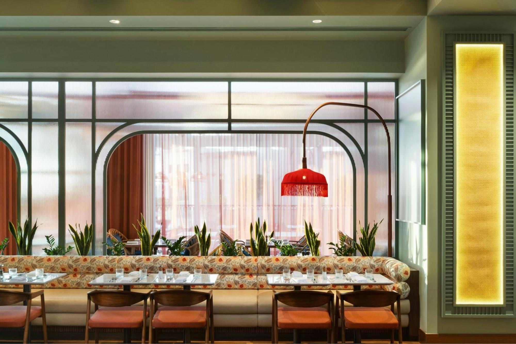 Ajman Saray, A Luxury Collection Resort, Adzsmán Kültér fotó Interior of the restaurant