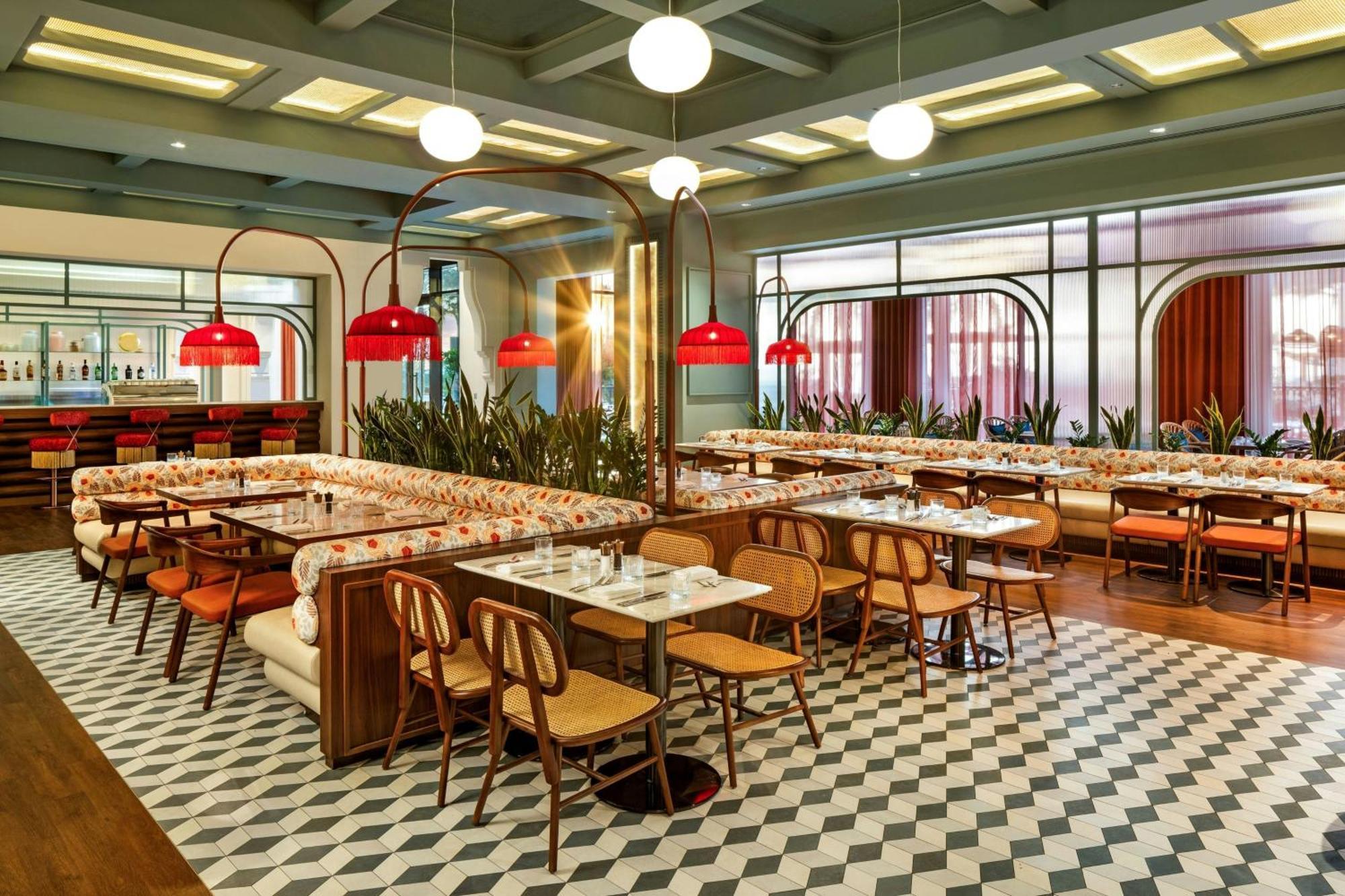 Ajman Saray, A Luxury Collection Resort, Adzsmán Kültér fotó Interior of the restaurant